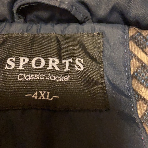 Classic Jacket - Picture 11 of 13
